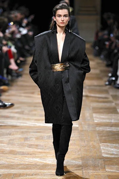 Look 4